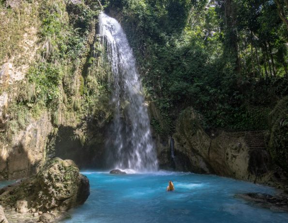 Inambakan Falls